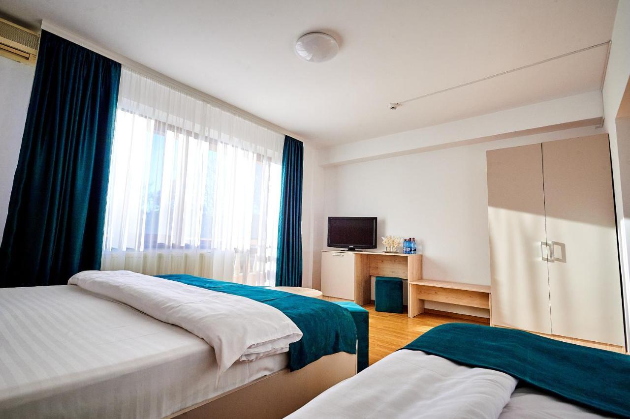 Hotel Roxy & Maryo Эфорие Норд Экстерьер фото
