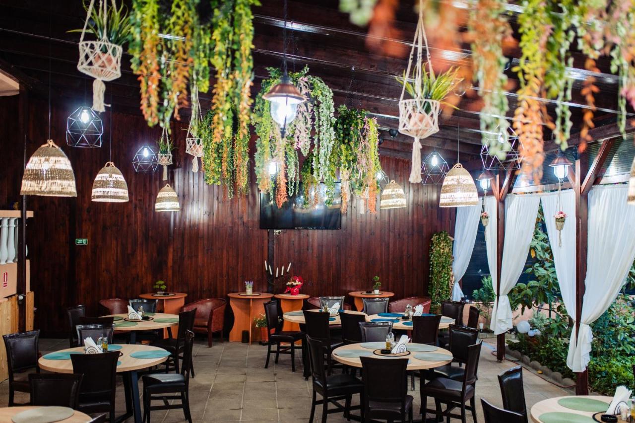 Hotel Roxy & Maryo Эфорие Норд Экстерьер фото